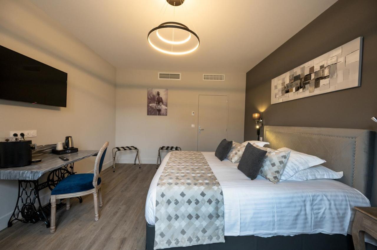 Executive room