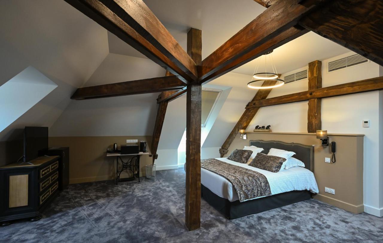 Prestige Room